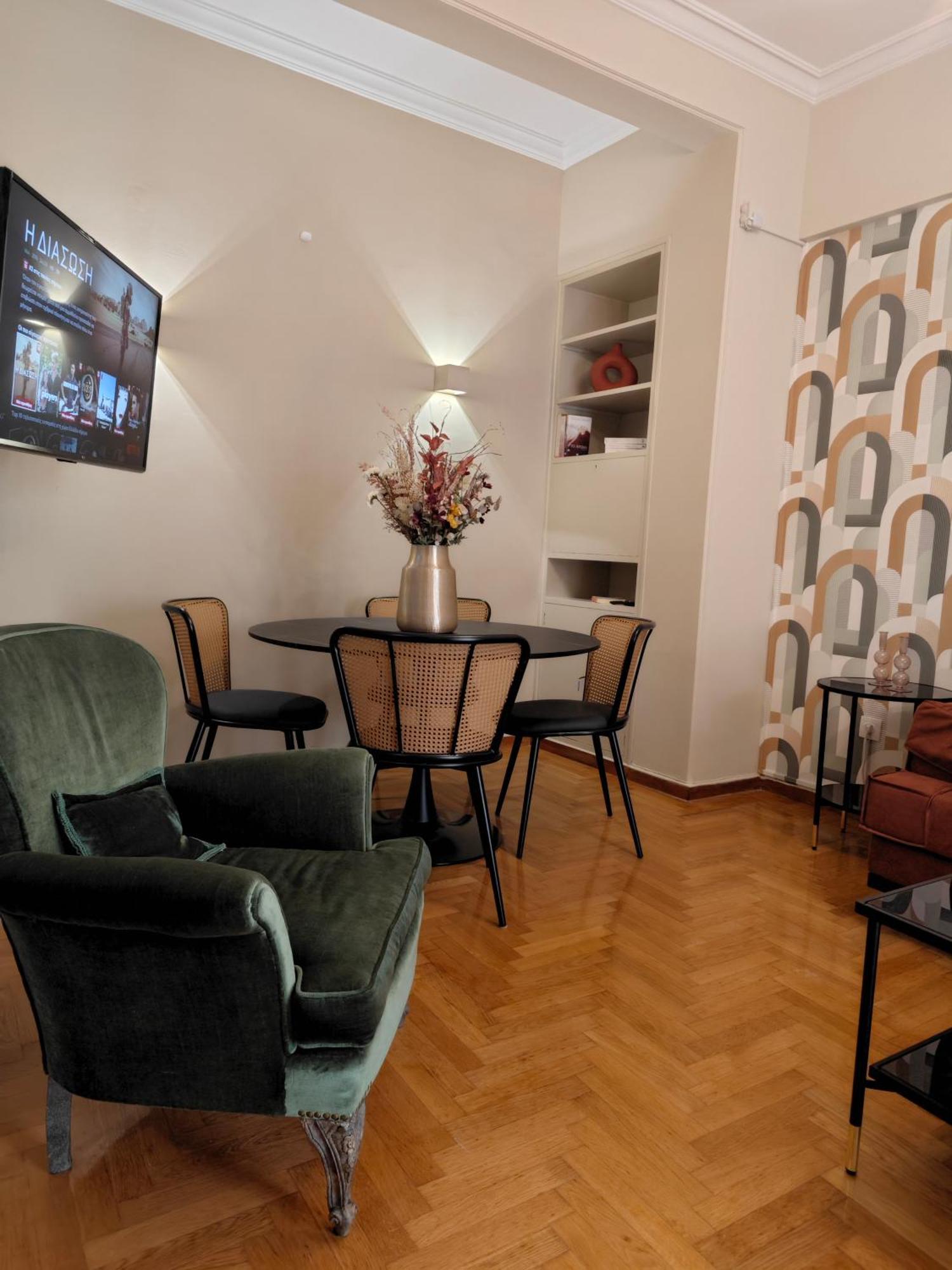 Caravin Wanderhome Acropolis, 1 Min From Acropolis Museum Ateny Zewnętrze zdjęcie