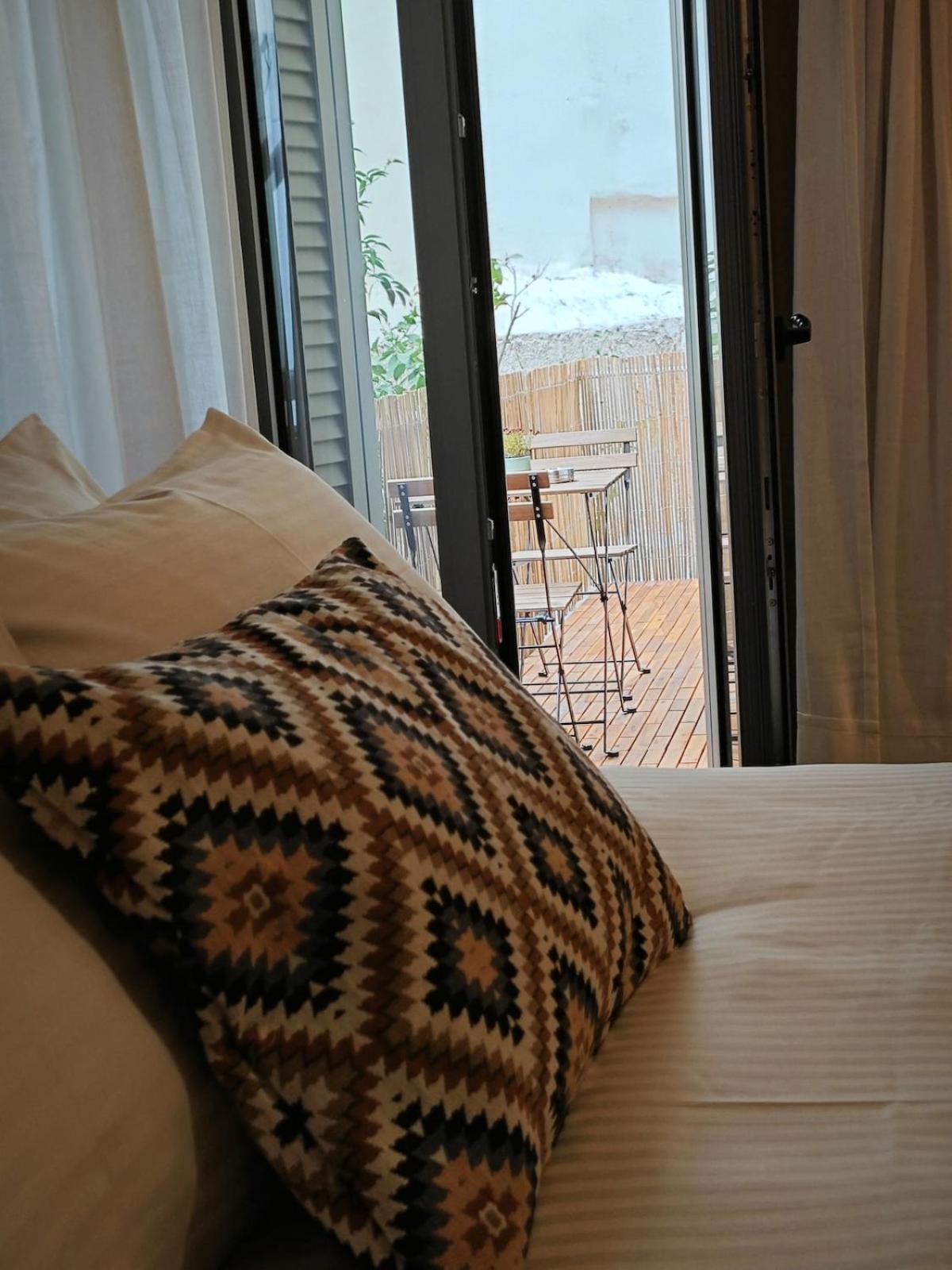 Caravin Wanderhome Acropolis, 1 Min From Acropolis Museum Ateny Zewnętrze zdjęcie
